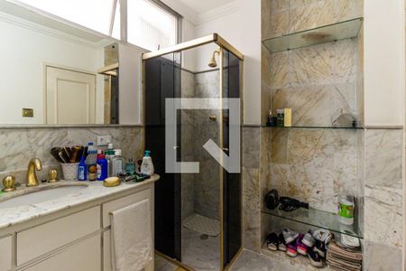 Apartamento à venda com 209m², 3 quartos e 2 vagas Apartamento à venda com 209m², 3 quartos e 2 vagasBanheiro Social