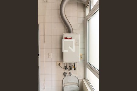 Apartamento à venda com 209m², 3 quartos e 2 vagas Apartamento à venda com 209m², 3 quartos e 2 vagasÁrea de Serviço - Gás