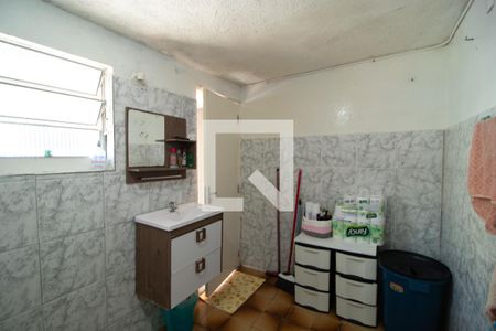 Casa à venda com 190m², 3 quartos e 1 vagaBanheiro