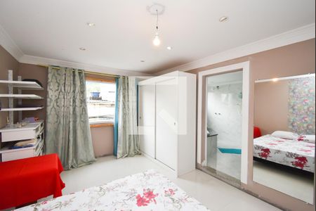 Suíte de casa para alugar com 2 quartos, 160m² em Vila Irmaos Arnoni, São Paulo