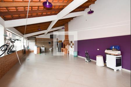 Casa para alugar com 160m², 2 quartos e 1 vagaÁrea externa