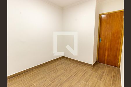 Quarto de apartamento para alugar com 1 quarto, 0m² em Vila Bertioga, São Paulo