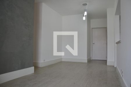 Apartamento para alugar com 75m², 2 quartos e 2 vagas Apartamento para alugar com 75m², 2 quartos e 2 vagasSala