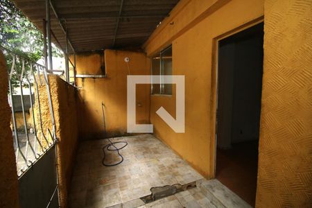 Casa para alugar com 65m², 2 quartos e sem vagaVaranda