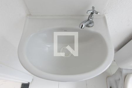 Apartamento para alugar com 35m², 2 quartos e sem vagaDetalhe banheiro