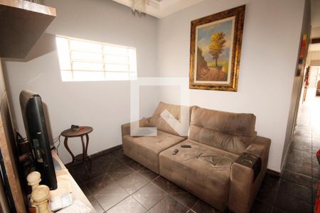 Casa à venda com 420m², 5 quartos e 3 vagasSala