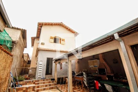 Casa à venda com 420m², 5 quartos e 3 vagasÁrea Externa