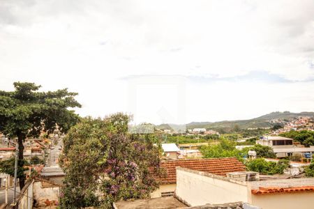 Casa à venda com 420m², 5 quartos e 3 vagasVaranda