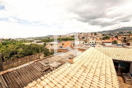 Casa à venda com 420m², 5 quartos e 3 vagasVista