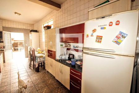 Casa à venda com 420m², 5 quartos e 3 vagasCozinha