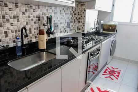 Apartamento à venda com 52m², 2 quartos e 1 vaga Apartamento à venda com 52m², 2 quartos e 1 vagaCozinha