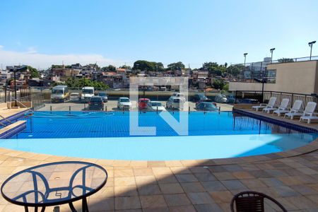 Apartamento à venda com 52m², 2 quartos e 1 vaga Apartamento à venda com 52m², 2 quartos e 1 vagaÁrea comum - Piscina