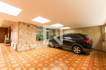 Casa à venda com 210m², 4 quartos e 4 vagasGaragem