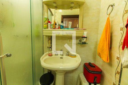 Casa à venda com 210m², 4 quartos e 4 vagasBanheiro Social 2