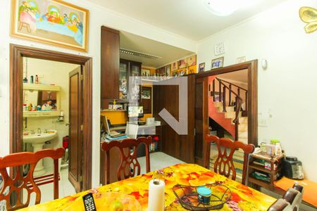 Casa à venda com 210m², 4 quartos e 4 vagasSala de Jantar