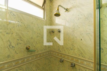 Casa à venda com 210m², 4 quartos e 4 vagasBanheiro Social 1