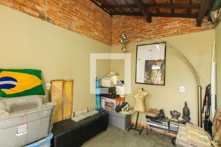 Casa à venda com 210m², 4 quartos e 4 vagasQuarto de Serviço