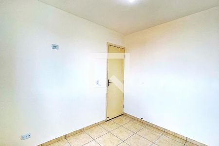 Quarto 2 de apartamento para alugar com 2 quartos, 54m² em Jardim Presidente Dutra, Guarulhos