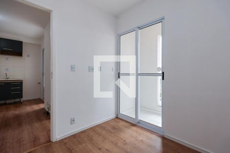 Quarto 1 de apartamento para alugar com 2 quartos, 32m² em Vila Sônia, São Paulo