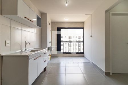 Cozinha de apartamento para alugar com 2 quartos, 37m² em Vila Moinho Velho, São Paulo