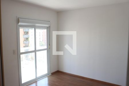 Suíte de apartamento para alugar com 3 quartos, 107m² em Santo Antônio, São Caetano do Sul