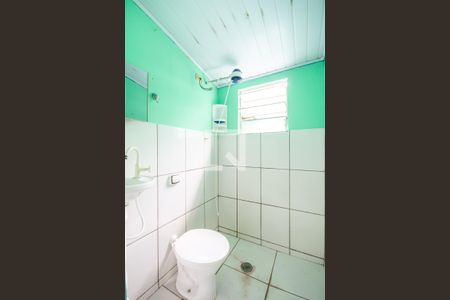 Banheiro de casa para alugar com 1 quarto, 50m² em Km 18, Osasco