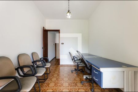 Escritório de casa para alugar com 4 quartos, 200m² em Jardim Maracanã, São Paulo