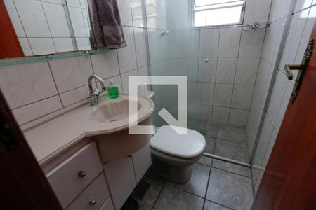 Banheiro de apartamento à venda com 2 quartos, 45m² em Riacho das Pedras, Contagem