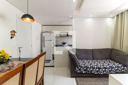 Sala de apartamento à venda com 2 quartos, 43m² em Vila Taquari, São Paulo