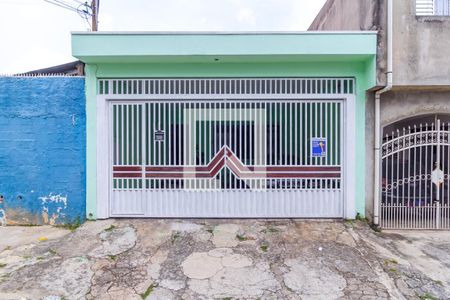 Casa à venda com 138m², 2 quartos e 2 vagasFachada