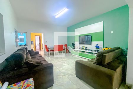 Sala 2 de casa para alugar com 4 quartos, 200m² em Cambuci, São Paulo