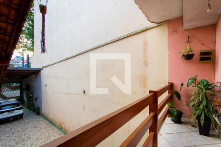 Varanda da sala de casa à venda com 4 quartos, 200m² em Vila Pires, Santo André