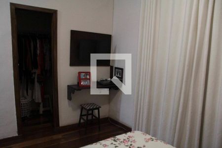 Casa à venda com 157m², 3 quartos e 2 vagassuite