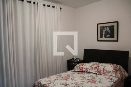 Casa à venda com 157m², 3 quartos e 2 vagassuite