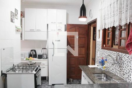 Casa à venda com 157m², 3 quartos e 2 vagascozinha