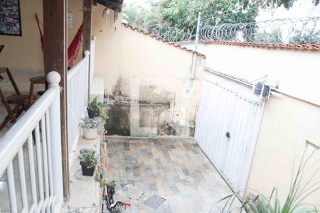 Casa à venda com 157m², 3 quartos e 2 vagasvaranda