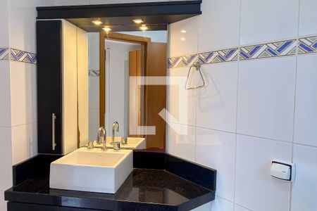 Apartamento para alugar com 94m², 2 quartos e 2 vagasBanheiro da Suíte