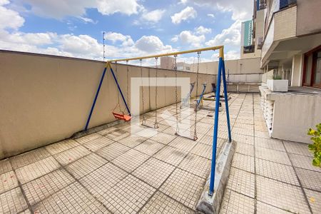 Apartamento para alugar com 94m², 2 quartos e 2 vagasÁrea comum - Playground