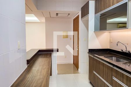 Apartamento para alugar com 94m², 2 quartos e 2 vagasCozinha e Área de Serviço