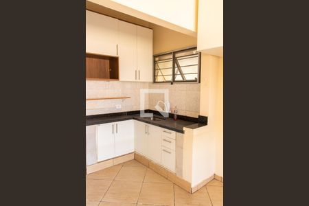 Casa para alugar com 200m², 3 quartos e 4 vagas Casa para alugar com 200m², 3 quartos e 4 vagasCozinha