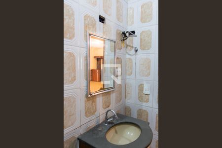 Casa para alugar com 200m², 3 quartos e 4 vagas Casa para alugar com 200m², 3 quartos e 4 vagasBanheiro