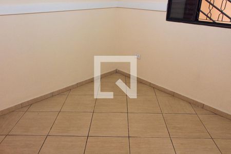 Casa para alugar com 200m², 3 quartos e 4 vagas Casa para alugar com 200m², 3 quartos e 4 vagasQuarto 2