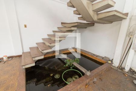 Casa para alugar com 318m², 3 quartos e 4 vagas Casa para alugar com 318m², 3 quartos e 4 vagasDetalhe da Varanda - Lago