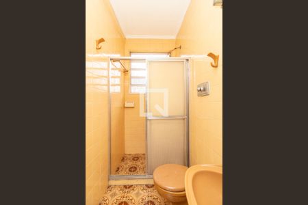 Casa para alugar com 318m², 3 quartos e 4 vagas Casa para alugar com 318m², 3 quartos e 4 vagasBanheiro Social