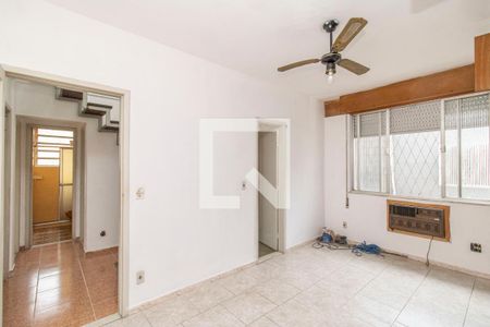 Casa para alugar com 318m², 3 quartos e 4 vagas Casa para alugar com 318m², 3 quartos e 4 vagasSuíte 1