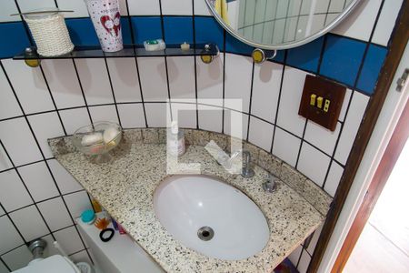 Casa para alugar com 48m², 1 quarto e 1 vaga Casa para alugar com 48m², 1 quarto e 1 vagaBanheiro da Suíte - Pia