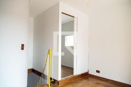 Casa para alugar com 48m², 1 quarto e 1 vaga Casa para alugar com 48m², 1 quarto e 1 vagaSuíte