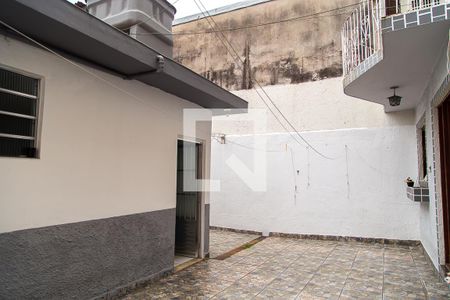 Casa para alugar com 48m², 1 quarto e 1 vaga Casa para alugar com 48m², 1 quarto e 1 vagaÁrea Comum