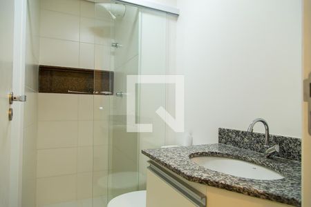 Banheiro de kitnet/studio para alugar com 1 quarto, 25m² em Saúde, São Paulo