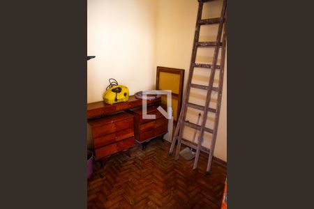 Casa à venda com 113m², 2 quartos e 3 vagasQuarto de Serviço